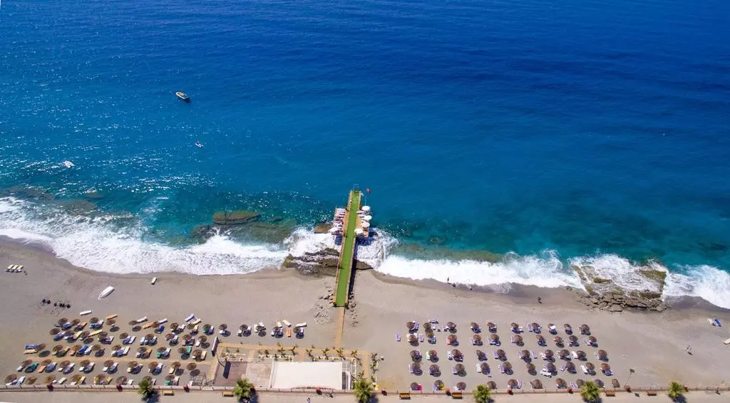 ساحل FIRST CLASS