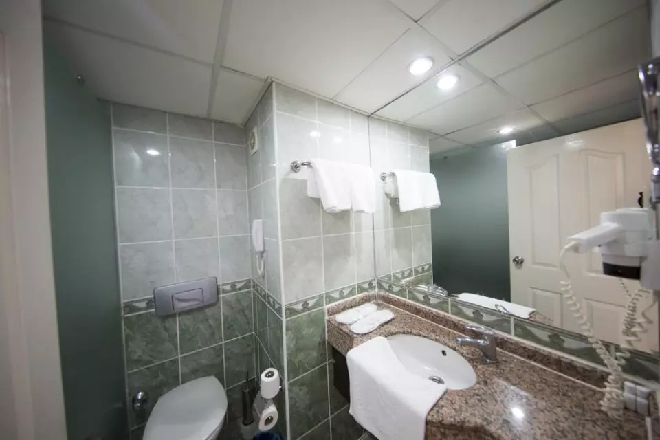 سرویس بهداشتی FIRST CLASS