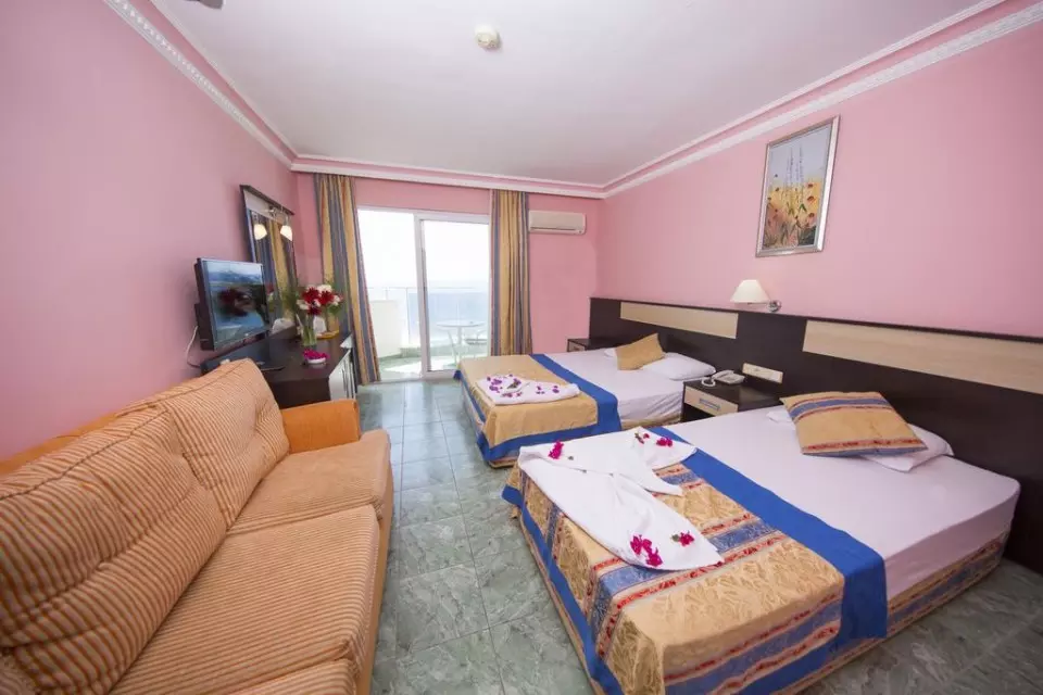 اتاق FIRST CLASS