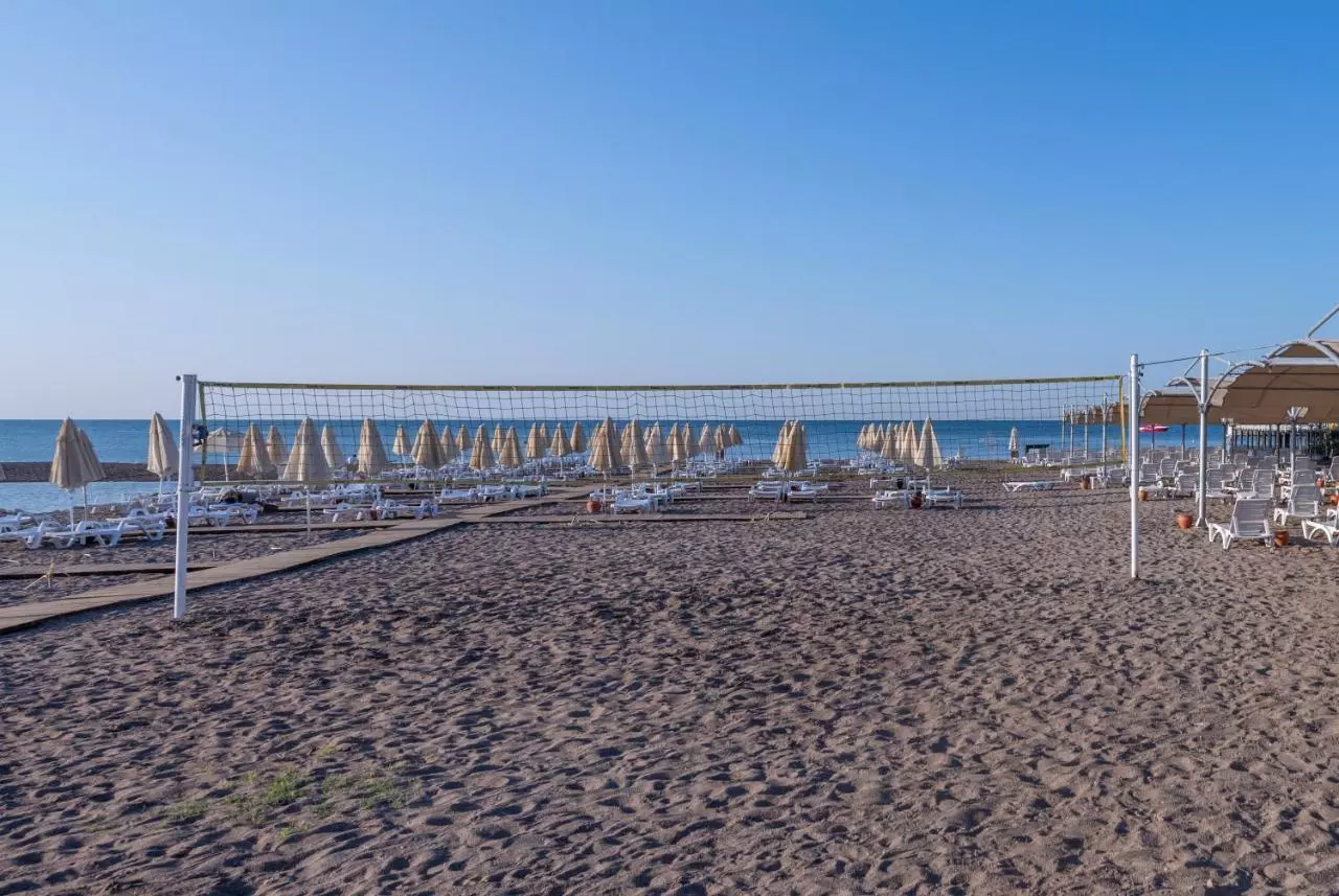 ساحل LAVIA LARA(EX ARMAS LARA)