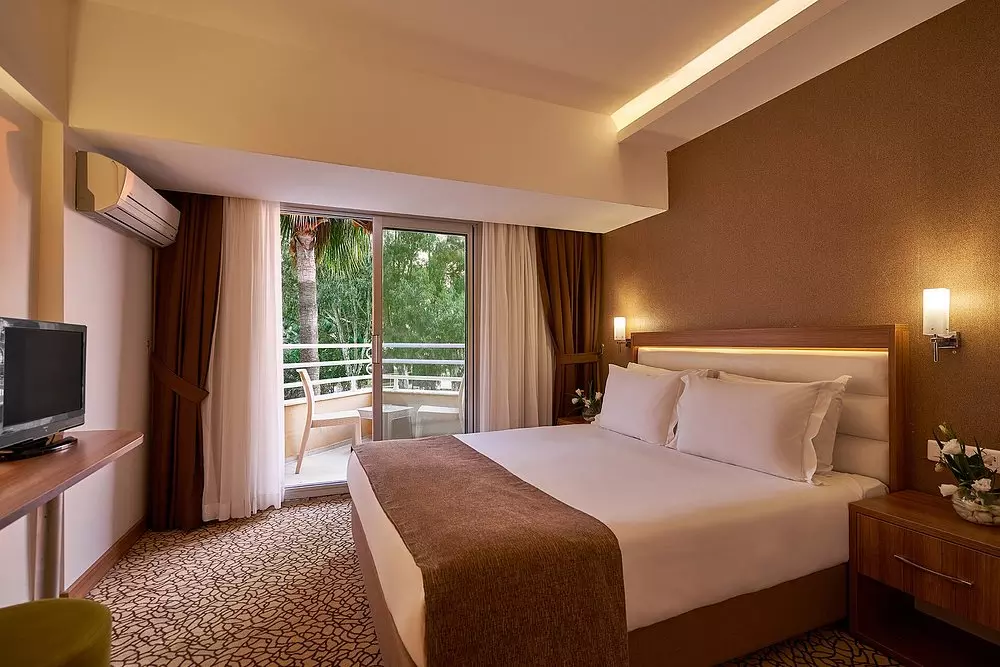 اتاق HOTEL RICHMOND EPHESUS